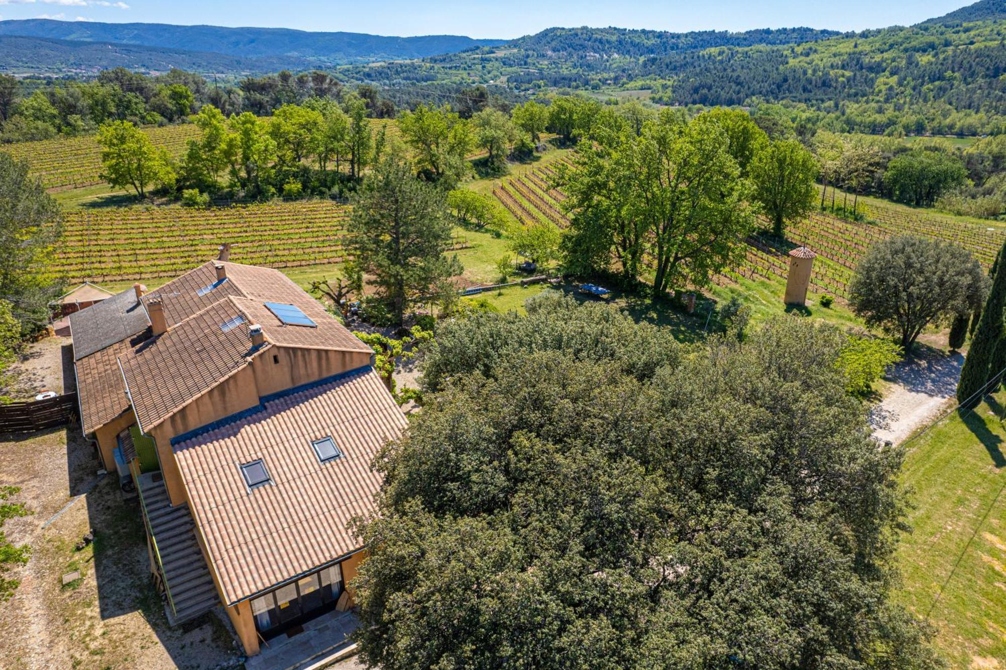 Mas De Bacalan Bed & Breakfast Mormoiron Bagian luar foto