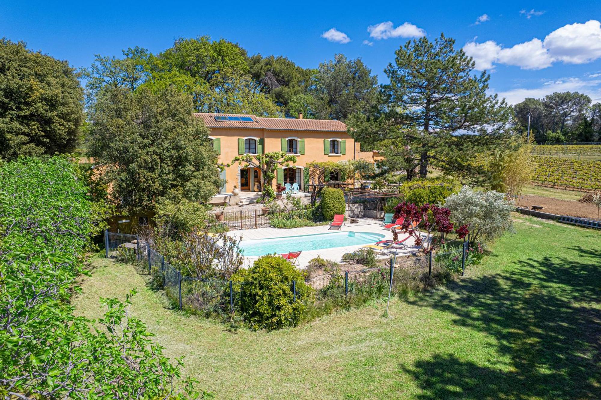Mas De Bacalan Bed & Breakfast Mormoiron Bagian luar foto