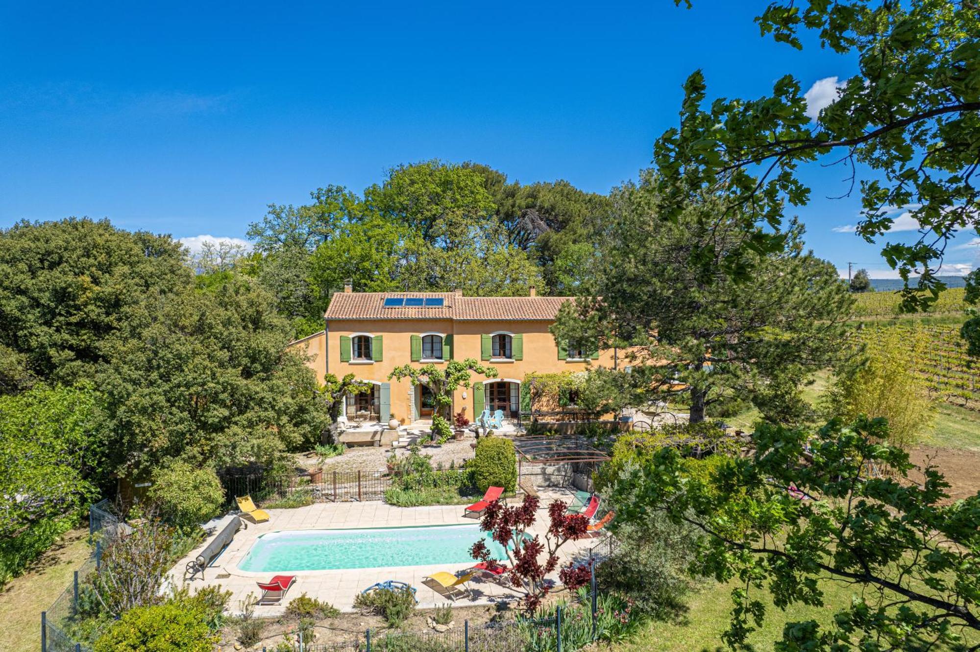 Mas De Bacalan Bed & Breakfast Mormoiron Bagian luar foto